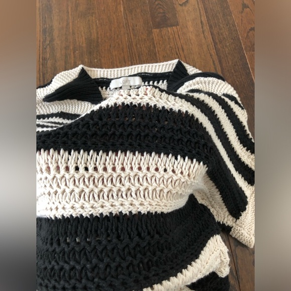 Ann Taylor LOFT Women’s S Black/Cream Open-Stitch Knit Short-Sleeve Sweater EUC! - Picture 9 of 10